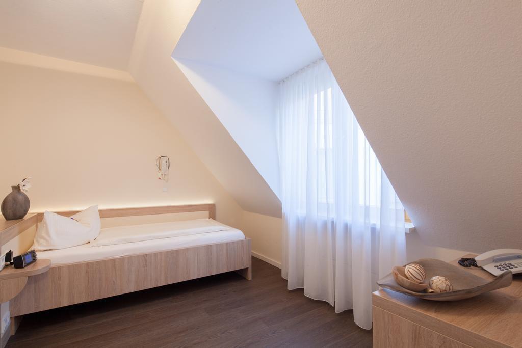 Gda Hotel Am Schlosspark Bad Homburg vor der Hohe Bagian luar foto